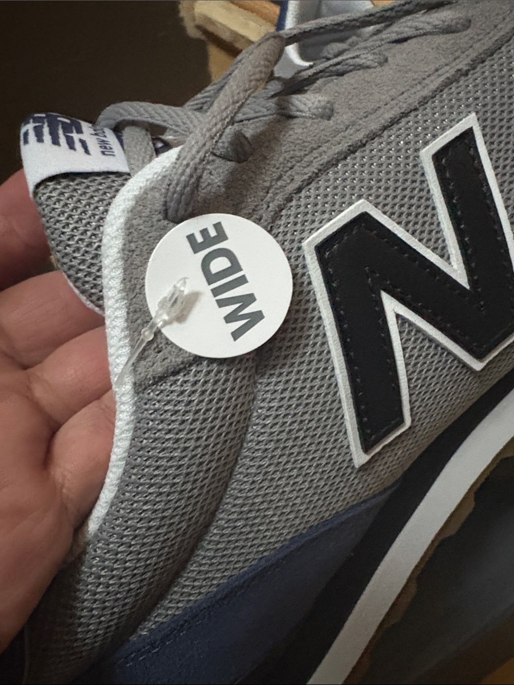 New Balance Men's Gray & Blue Casual Running Shoes - Wide Brand New - Picture 8 of 8